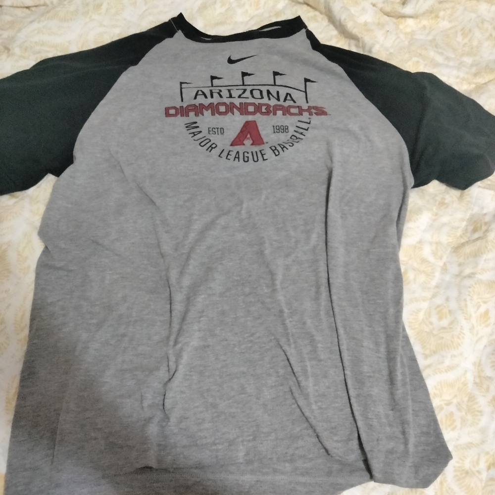 Nike XL Shirt